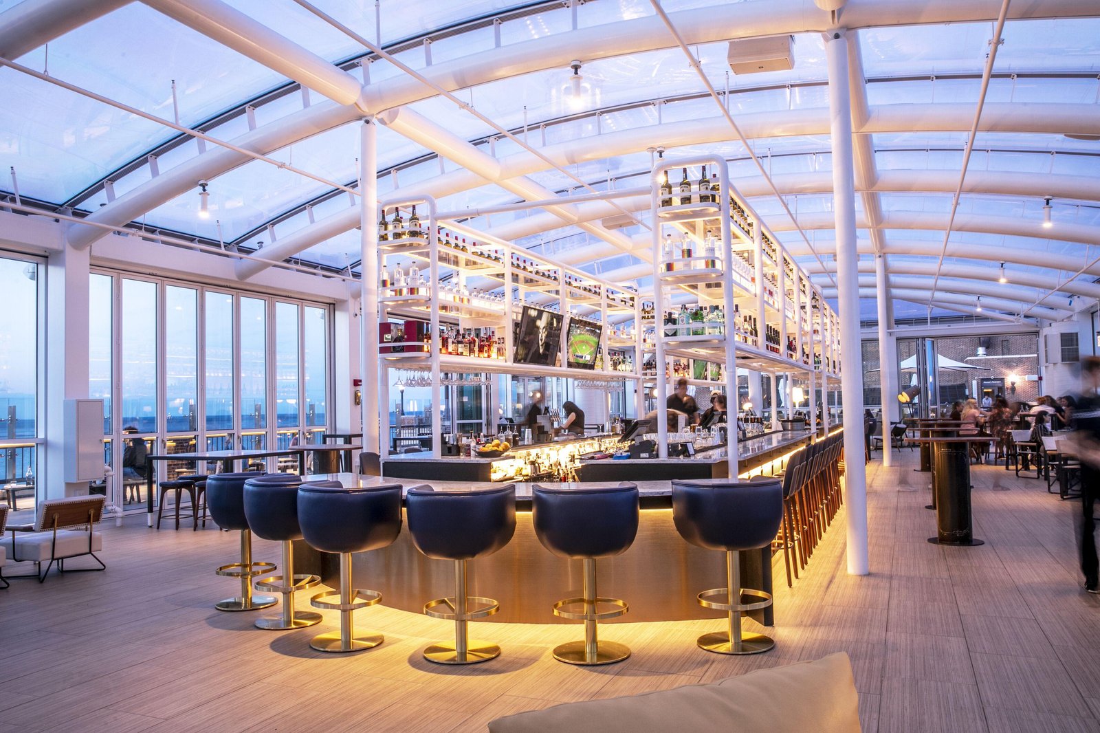 Sable at Navy Pier Chicago, Curio Collection by Hilton — eat & drink