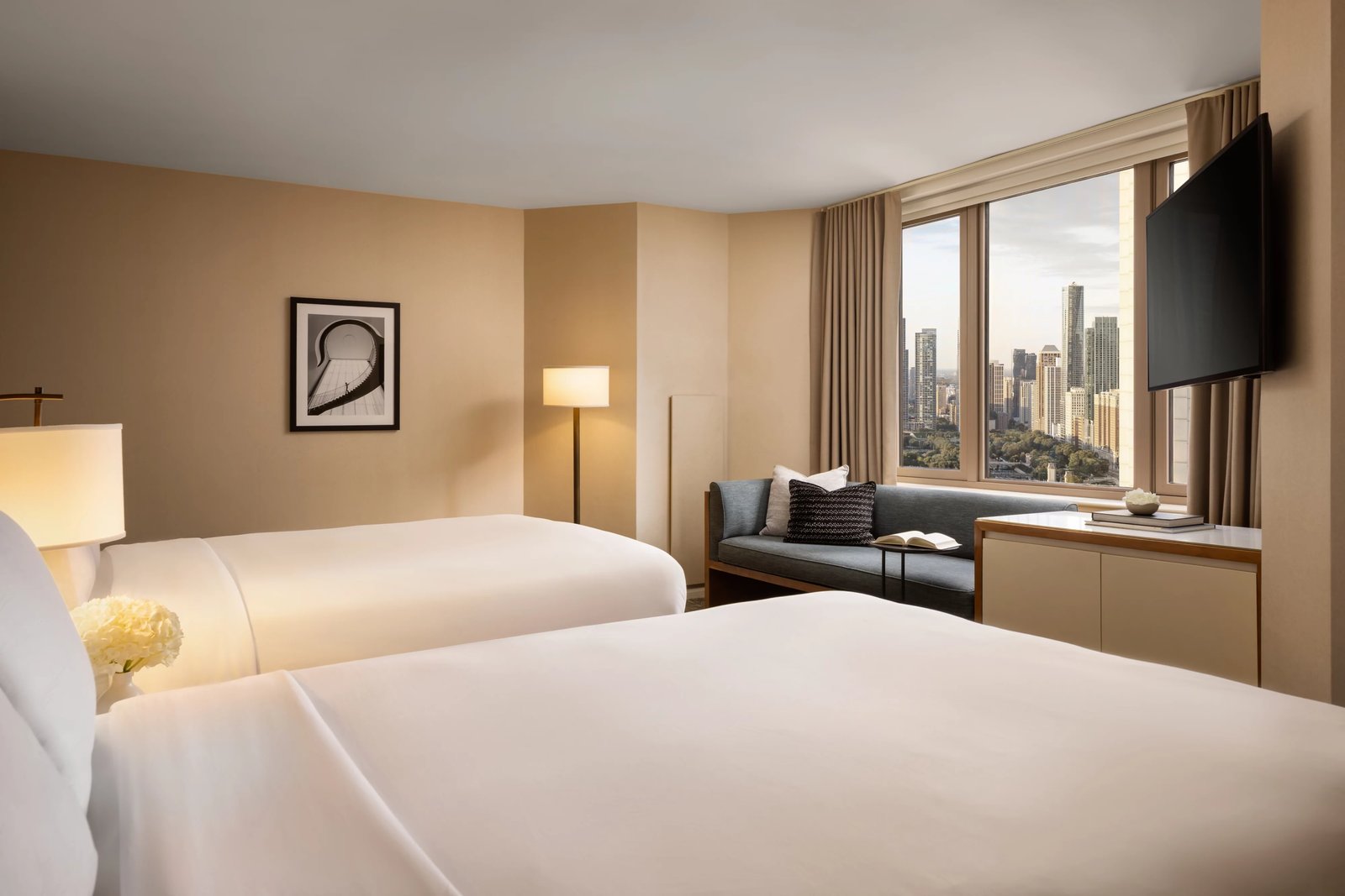 Fairmont Chicago, Millennium Park — rooms