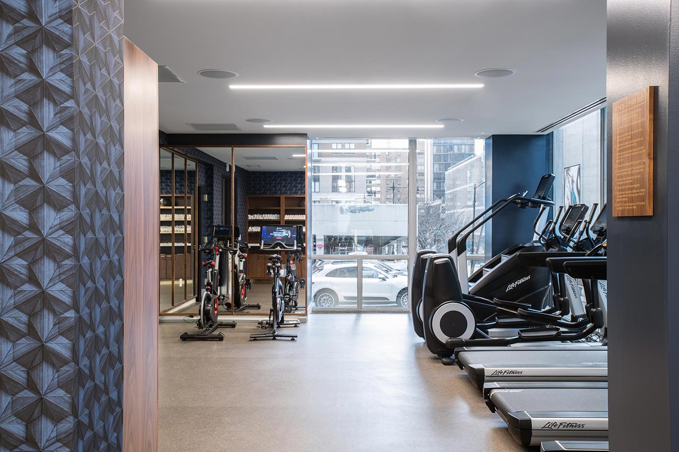 Le Méridien Essex Chicago, the gym