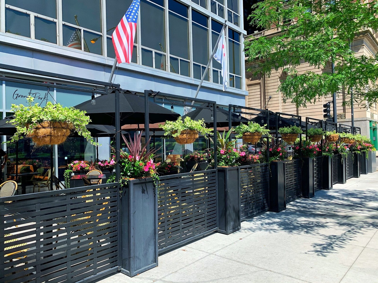 Le Méridien Essex Chicago, grant park bistro
