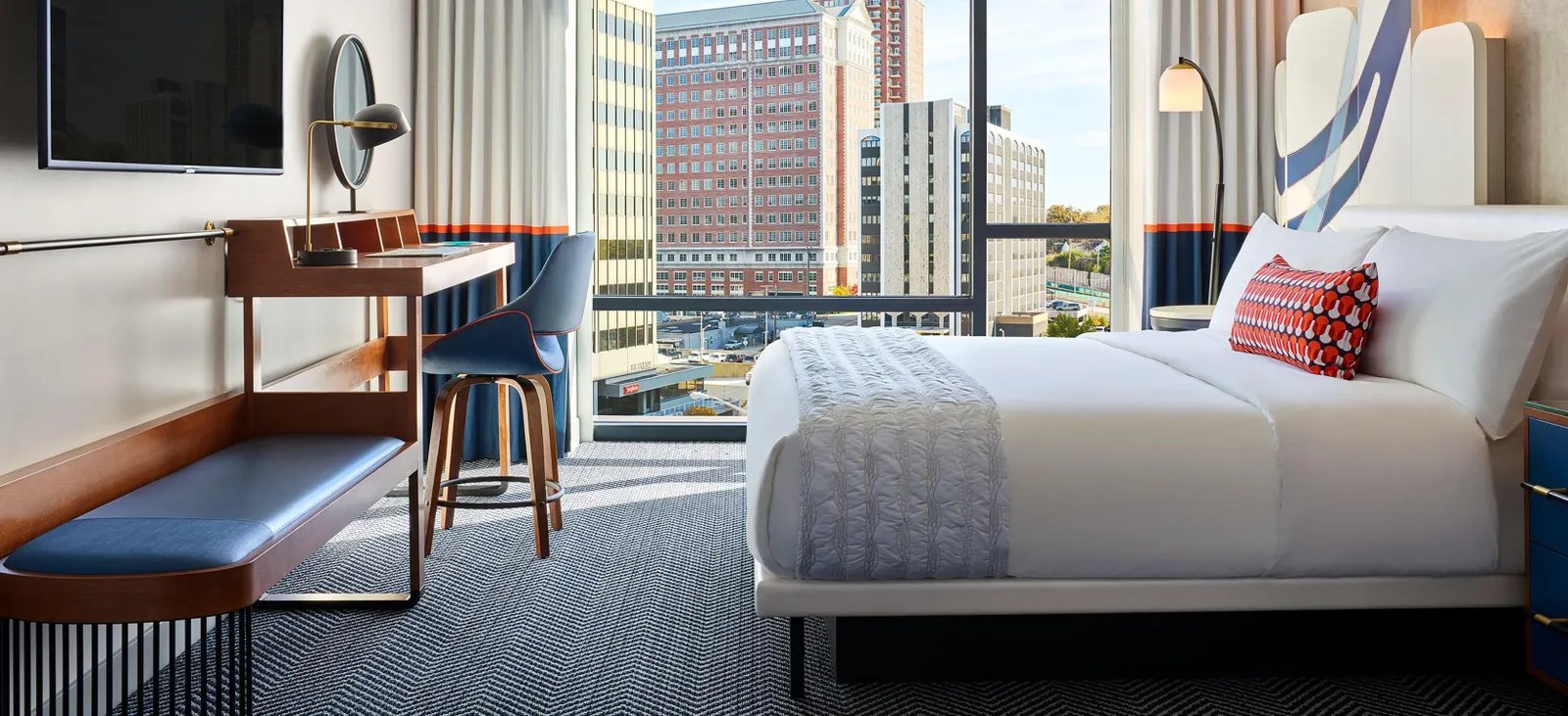 Le Méridien Essex Chicago — rooms