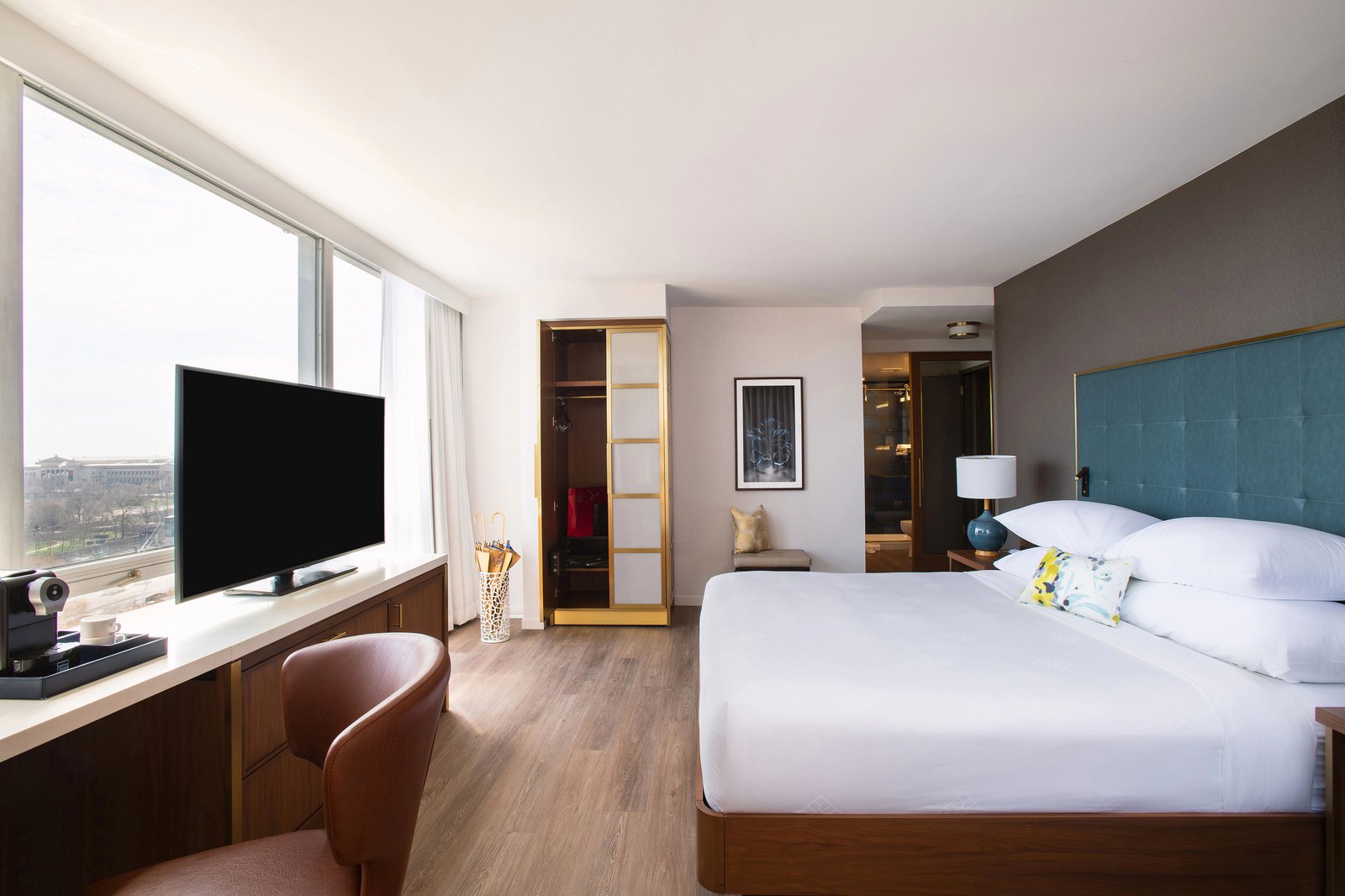 Le Méridien Essex Chicago — rooms