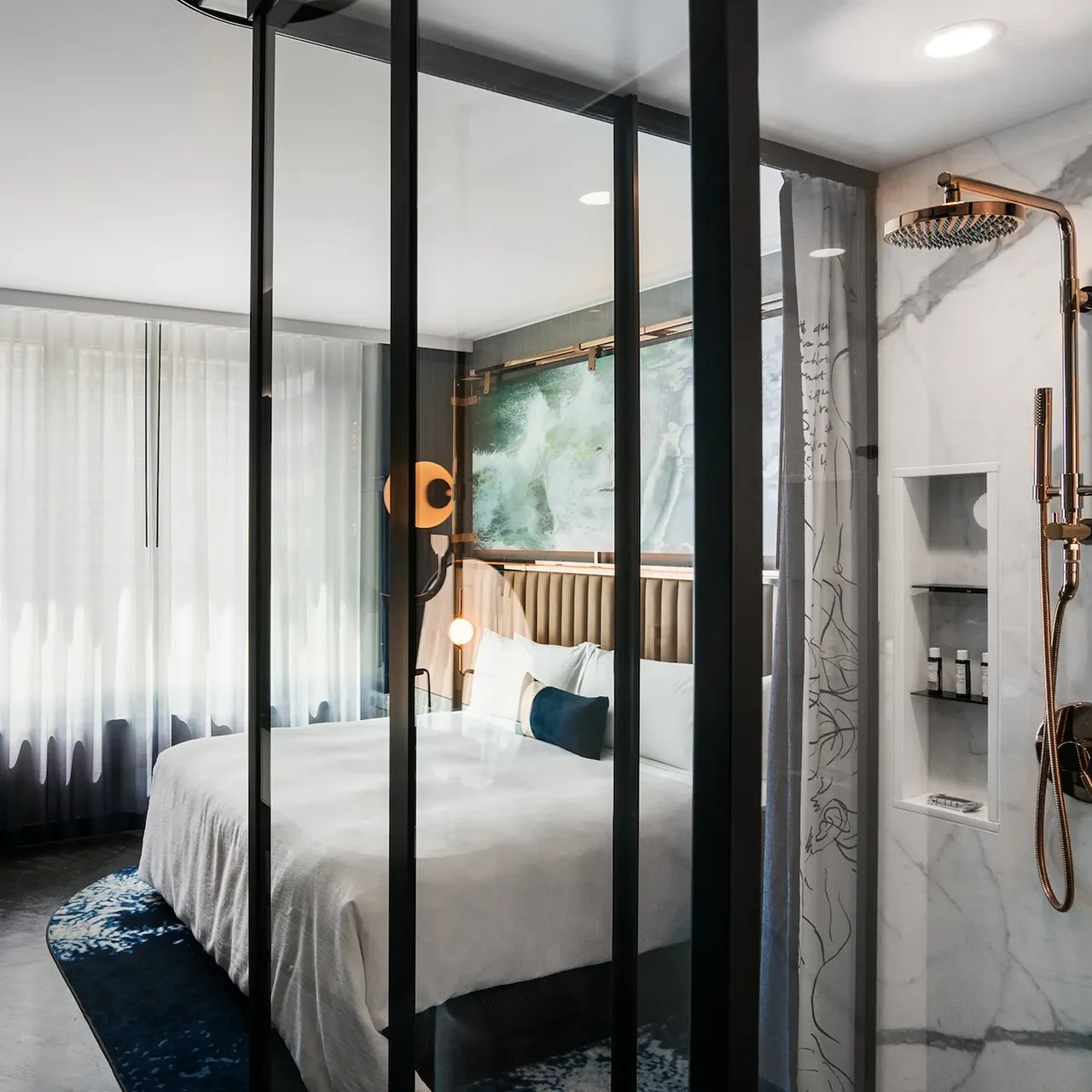 Hotel EMC2, Autograph Collection — rooms