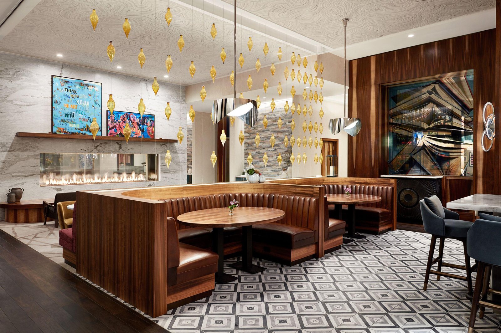 SOPHY Hyde Park — eat & drink