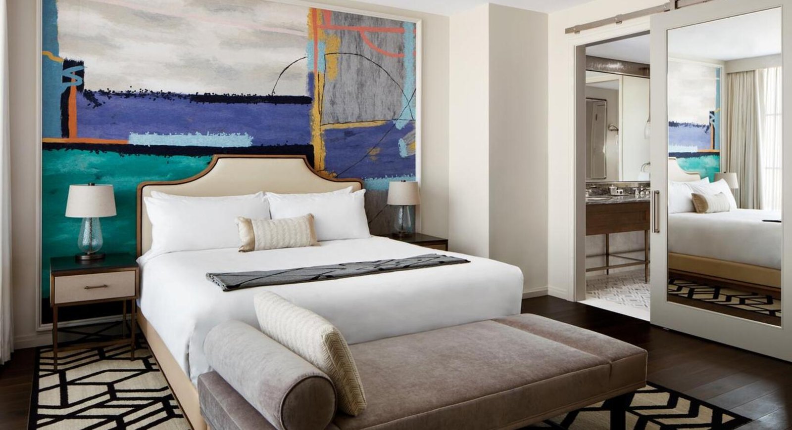 SOPHY Hyde Park — rooms
