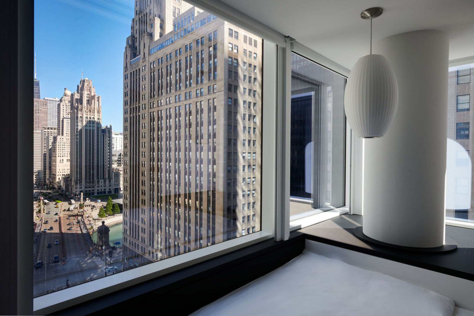 citizenM Chicago Downtown — rooms