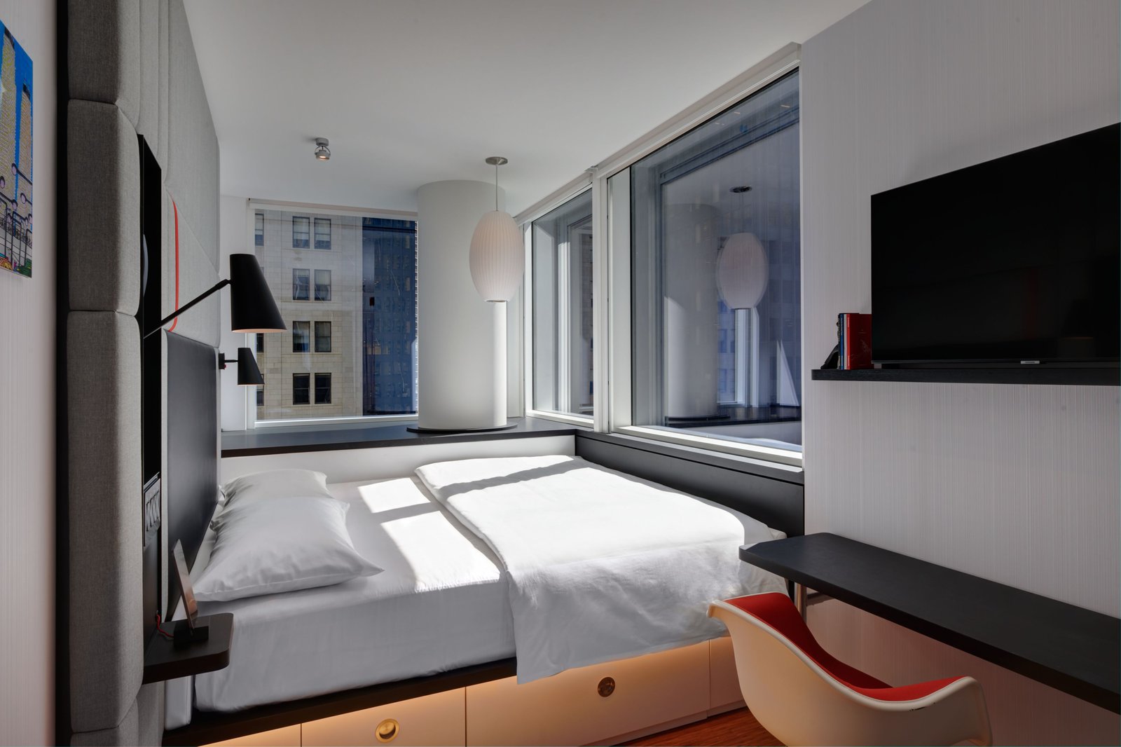 citizenM Chicago Downtown — rooms
