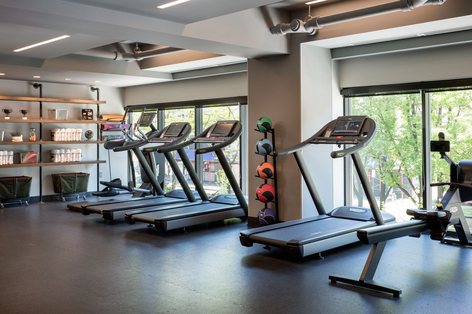 Moxy Chicago Downtown, the gym