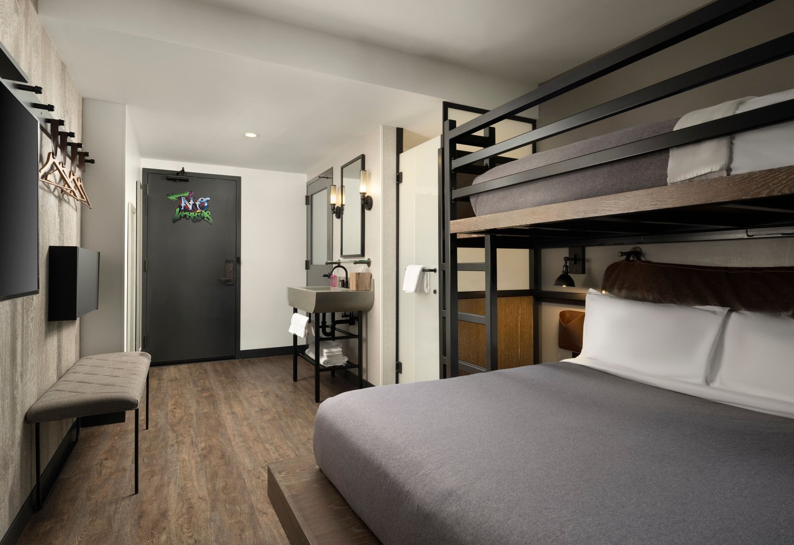 Moxy Chicago Downtown — rooms