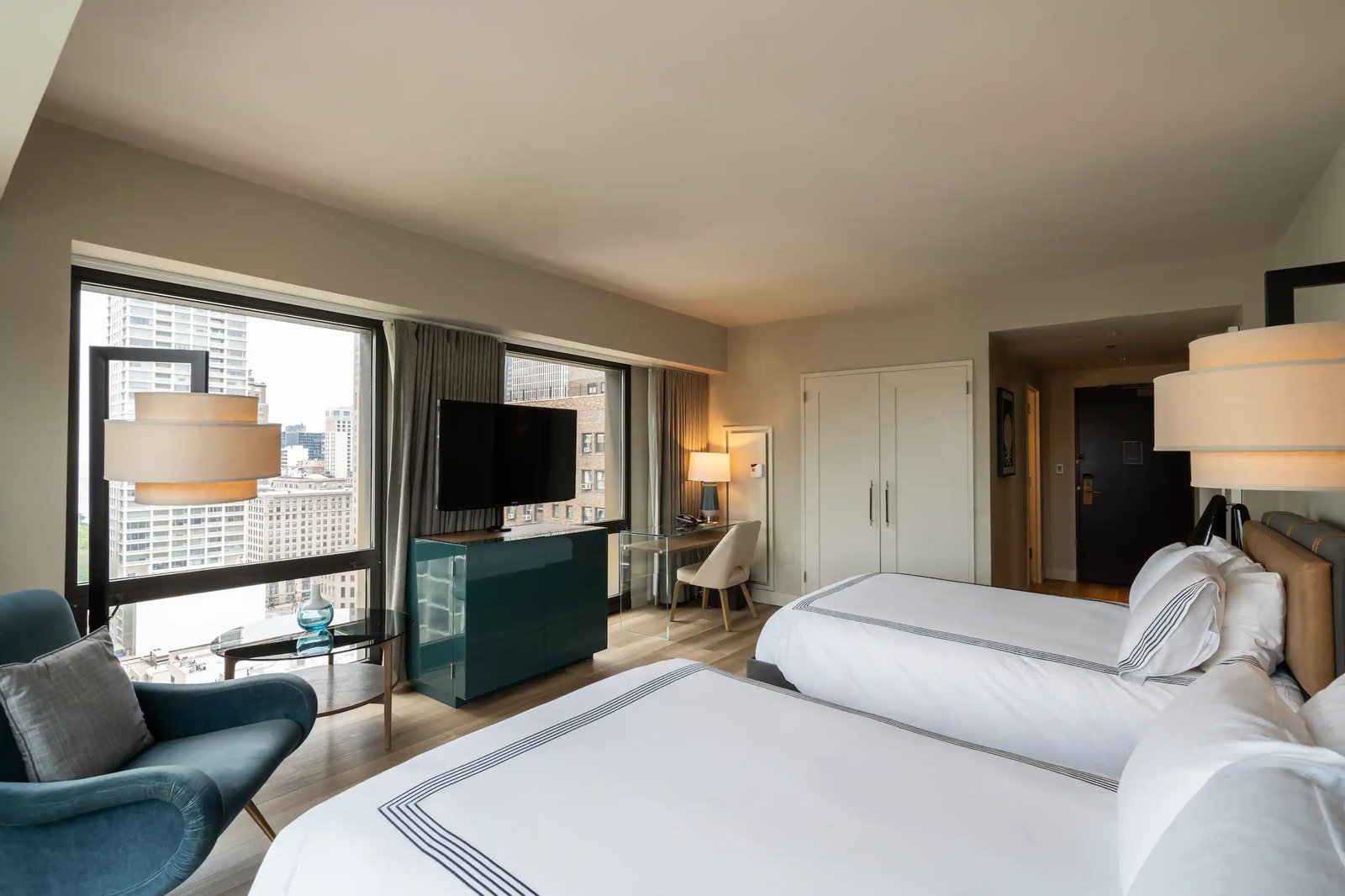 Thompson Chicago, by Hyatt — rooms