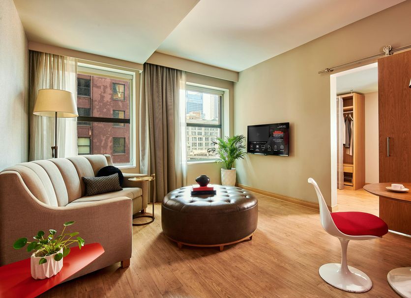 Sports Illustrated Resorts Chicago — rooms