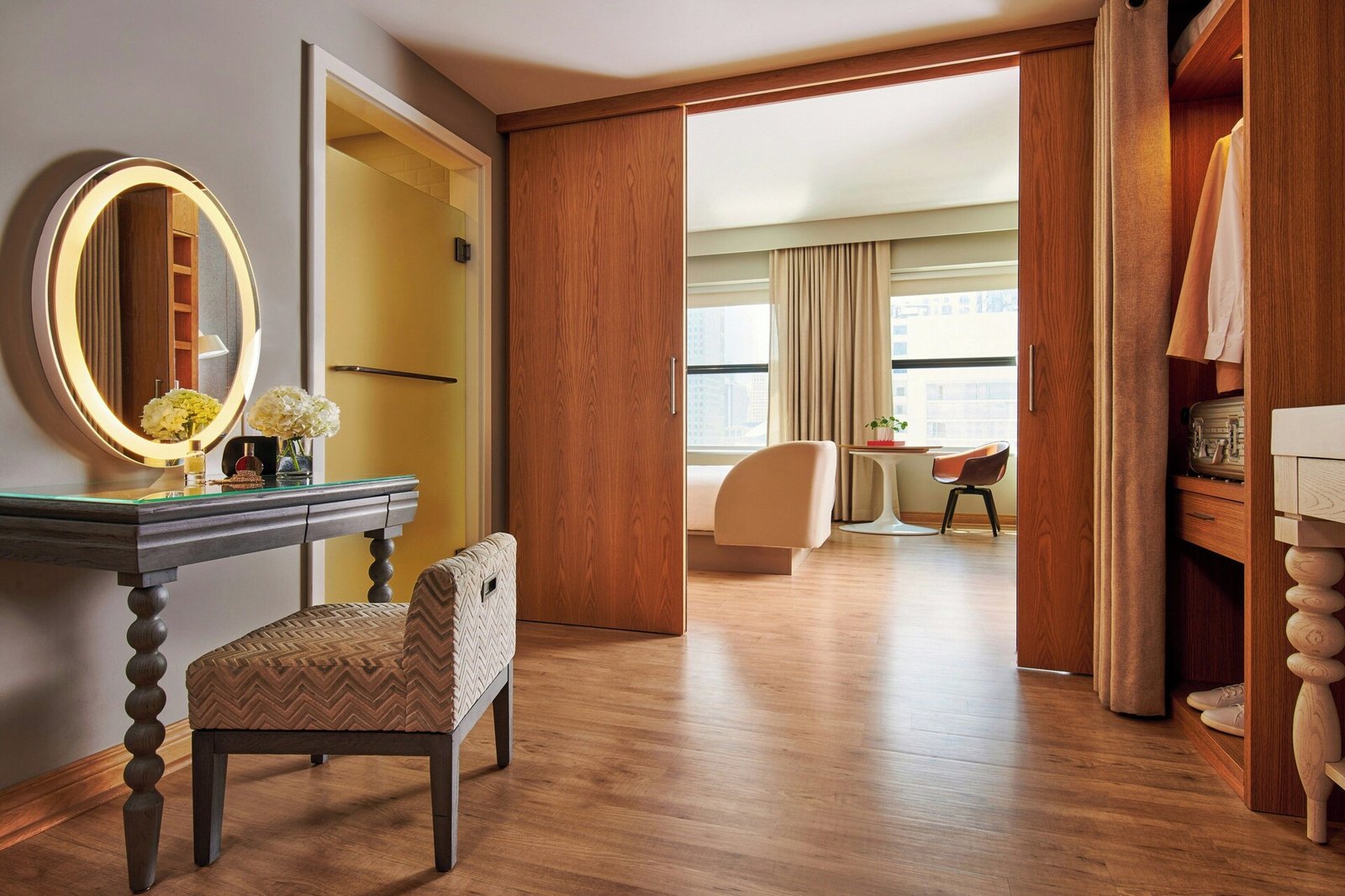 Sports Illustrated Resorts Chicago — rooms