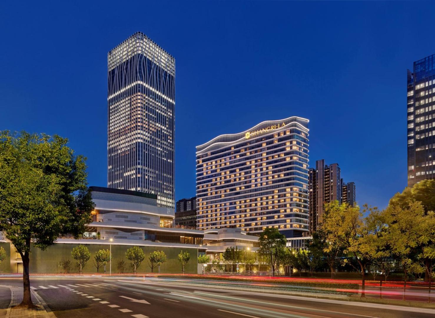 Shangri-La Qiantan, Shanghai — backstory