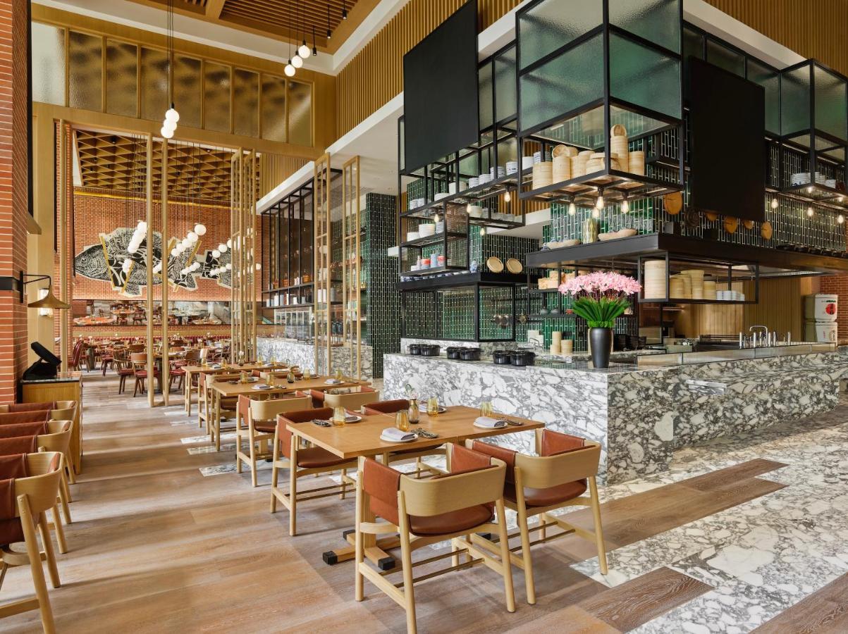 Shangri-La Qiantan, Shanghai — eat & drink