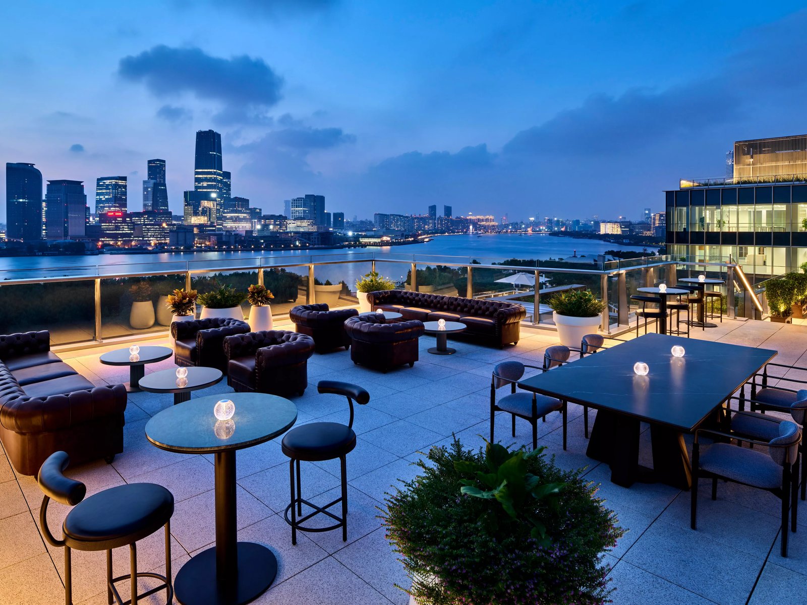 Kimpton Qiantan Shanghai, an IHG Hotel — vibe