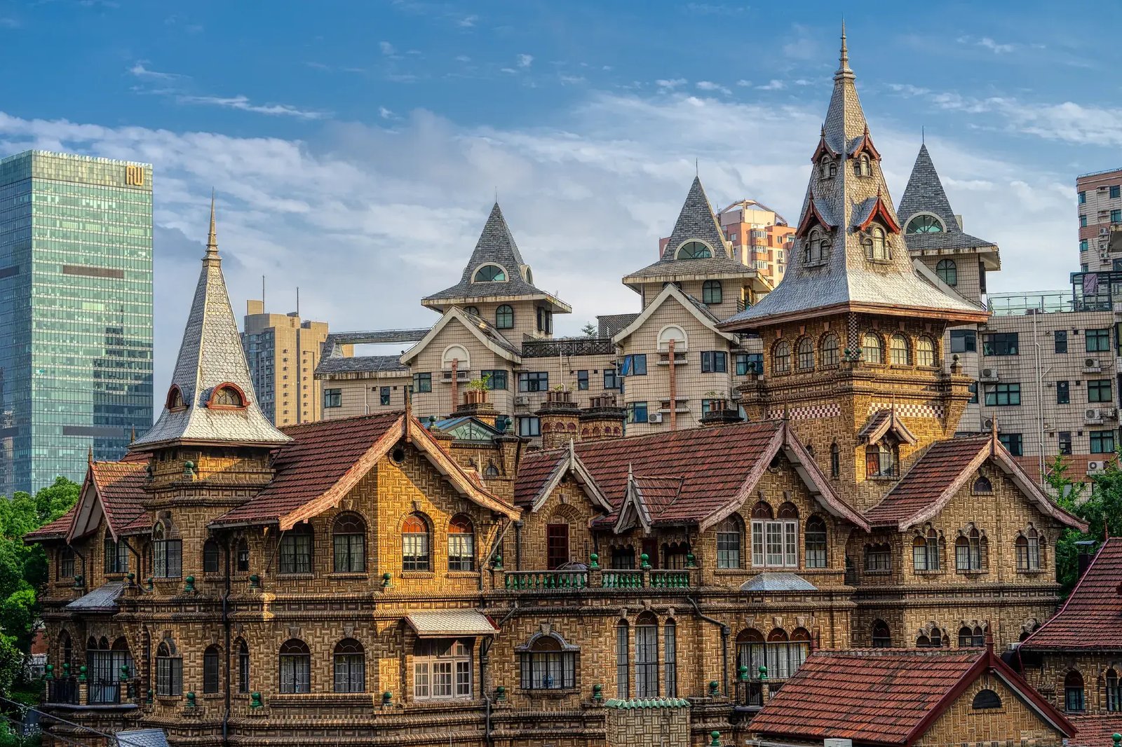 Hengshan Moller Villa Hotel Shanghai — backstory