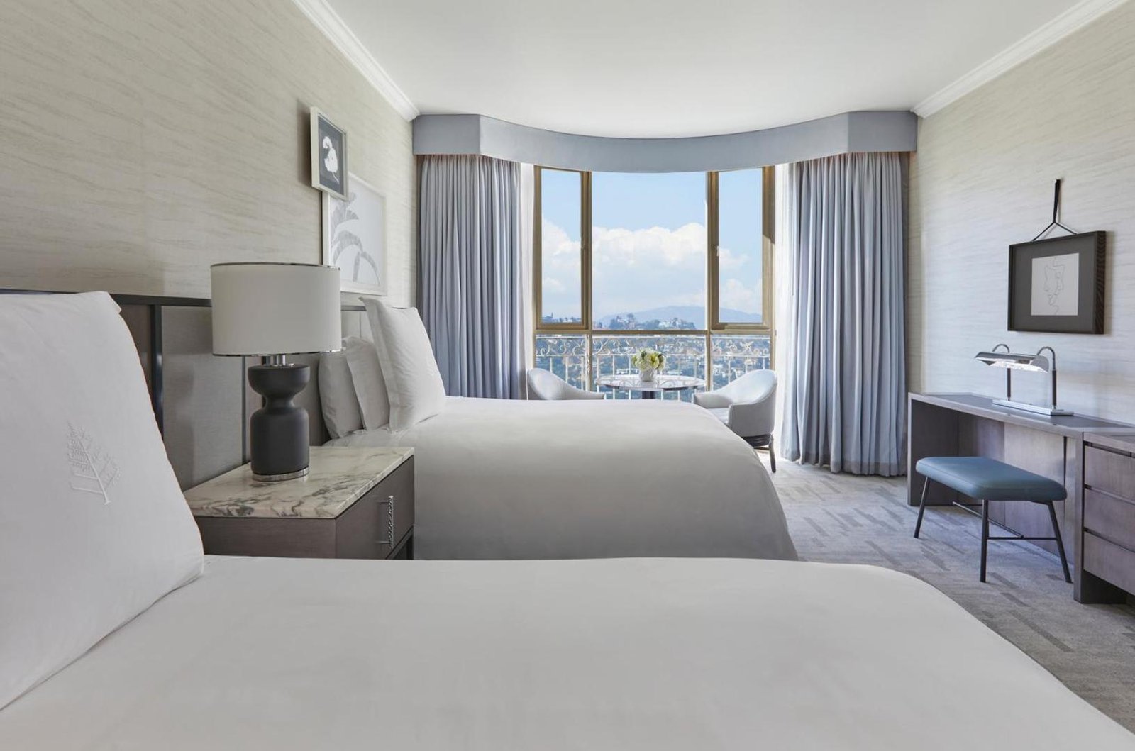 Beverly Wilshire, Beverly Hills, A Four Seasons Hotel — rooms
