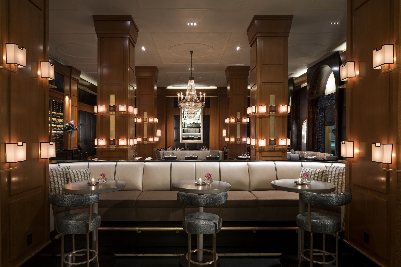 Beverly Wilshire, Beverly Hills, A Four Seasons Hotel — eat & drink