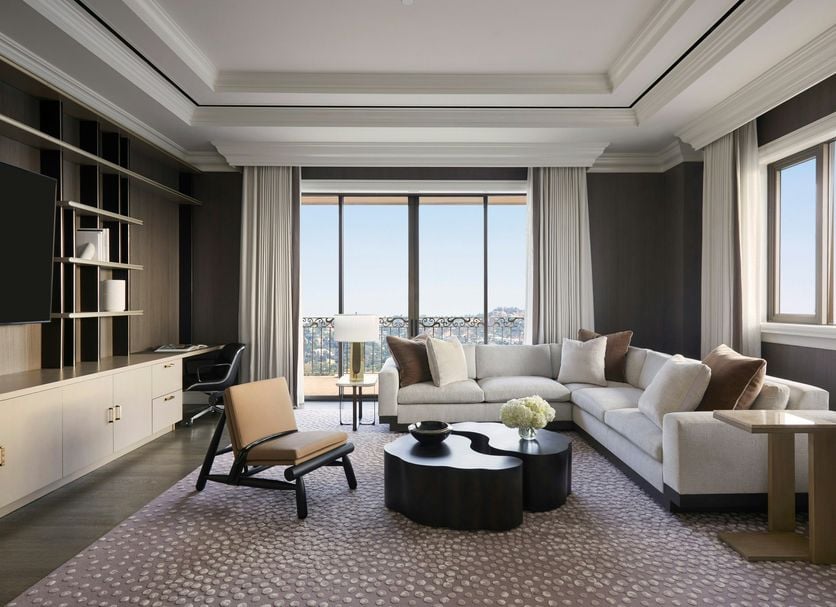 Beverly Wilshire, Beverly Hills, A Four Seasons Hotel — eat & drink