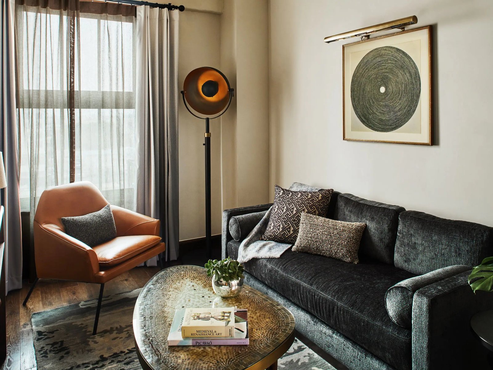 Hotel Figueroa — rooms