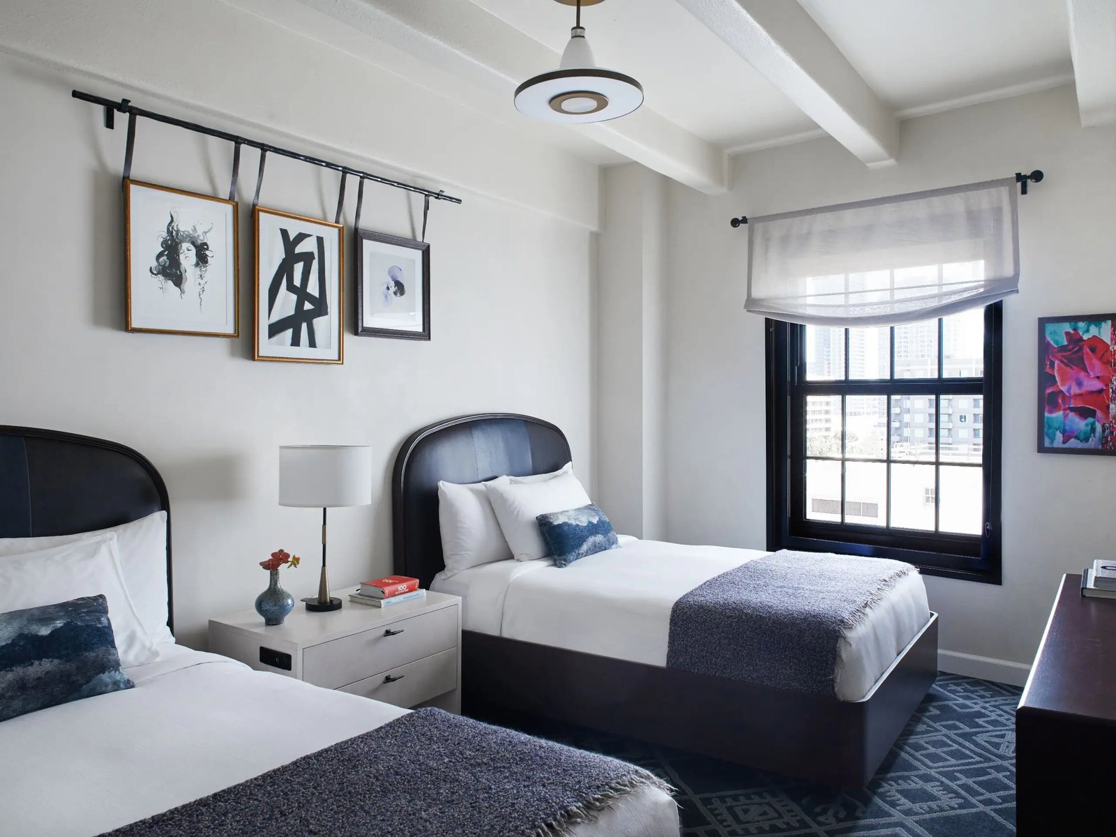 Hotel Figueroa — rooms