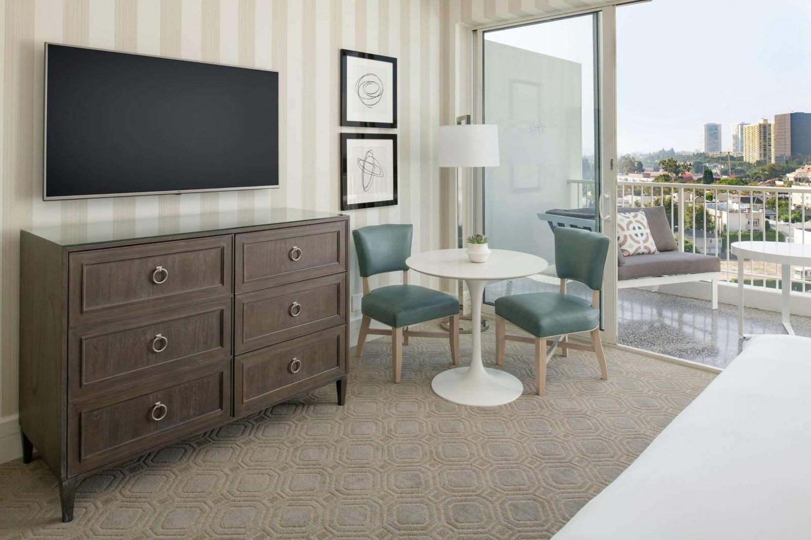 The Beverly Hilton — rooms