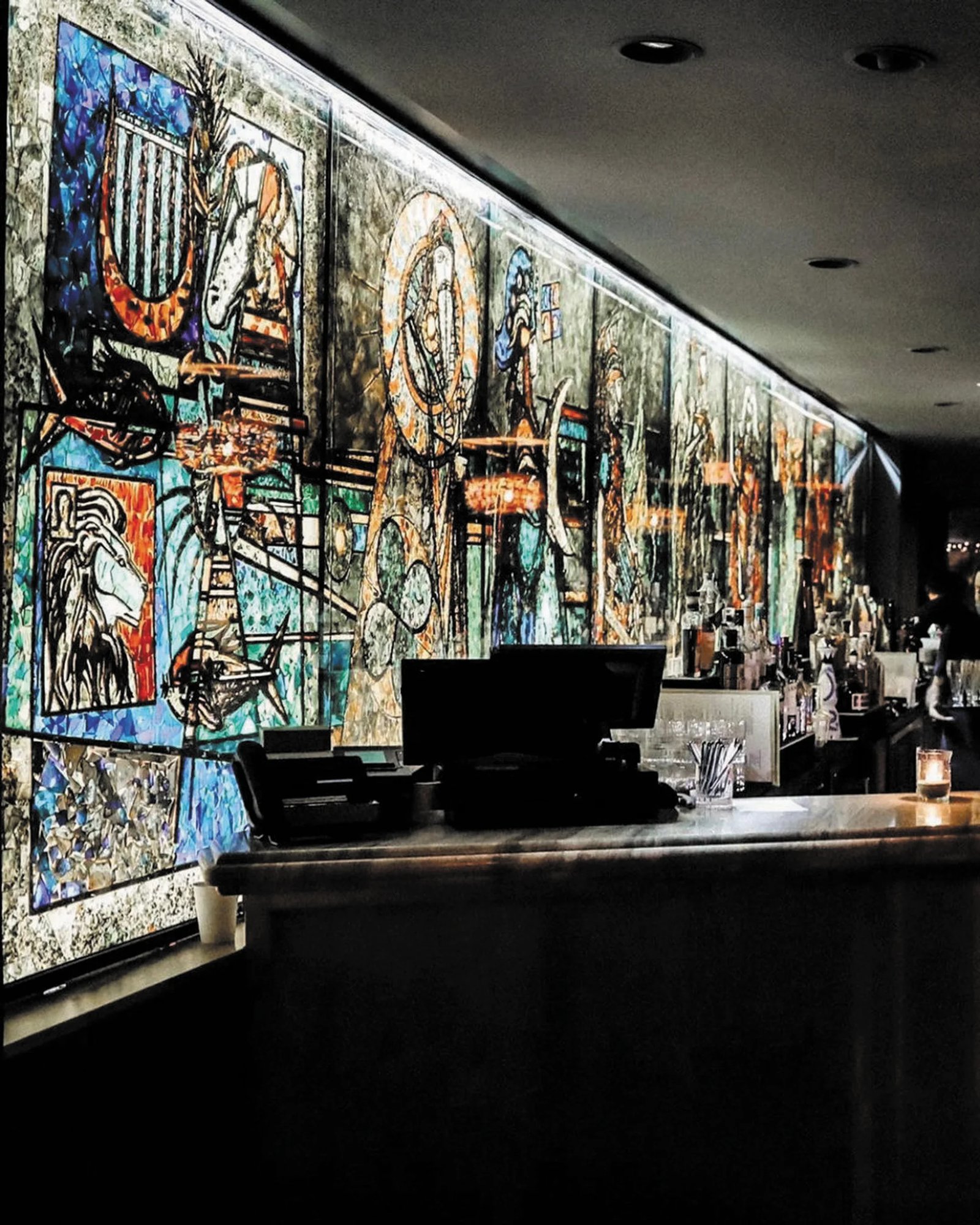 The Beverly Hilton — eat & drink