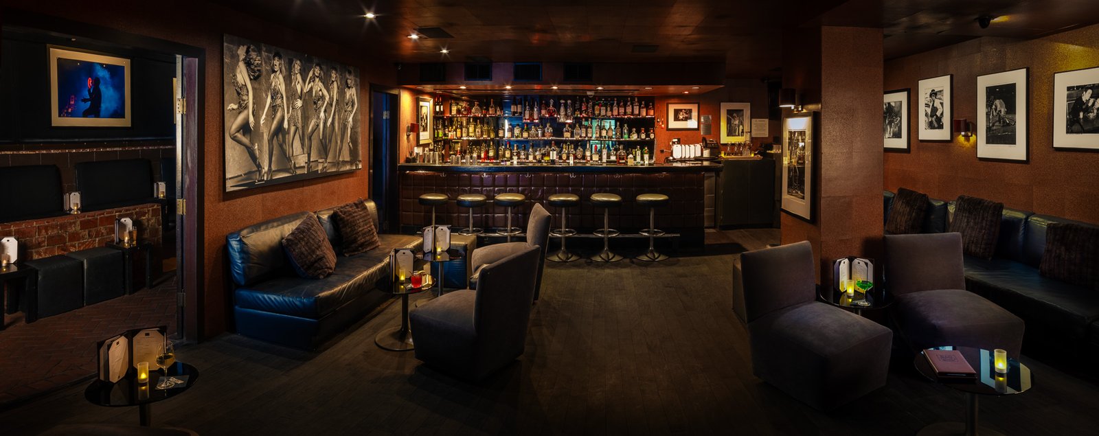 Sunset Marquis, at the table