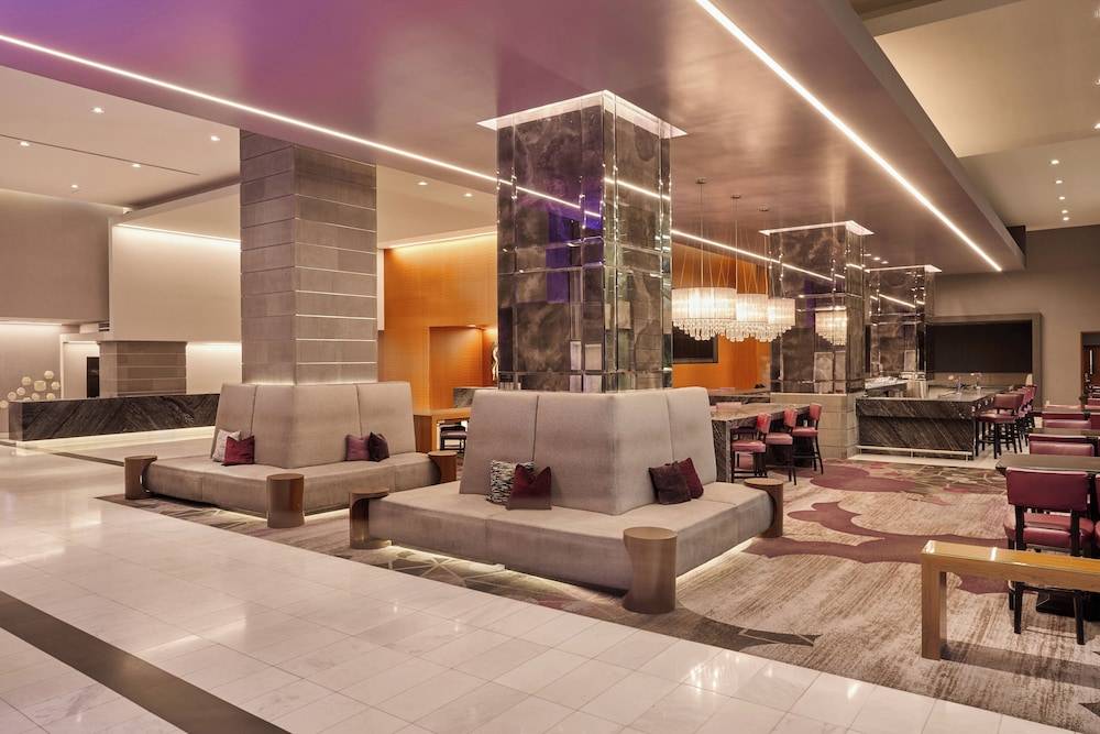 Magic Castle Hotel — eat & drink