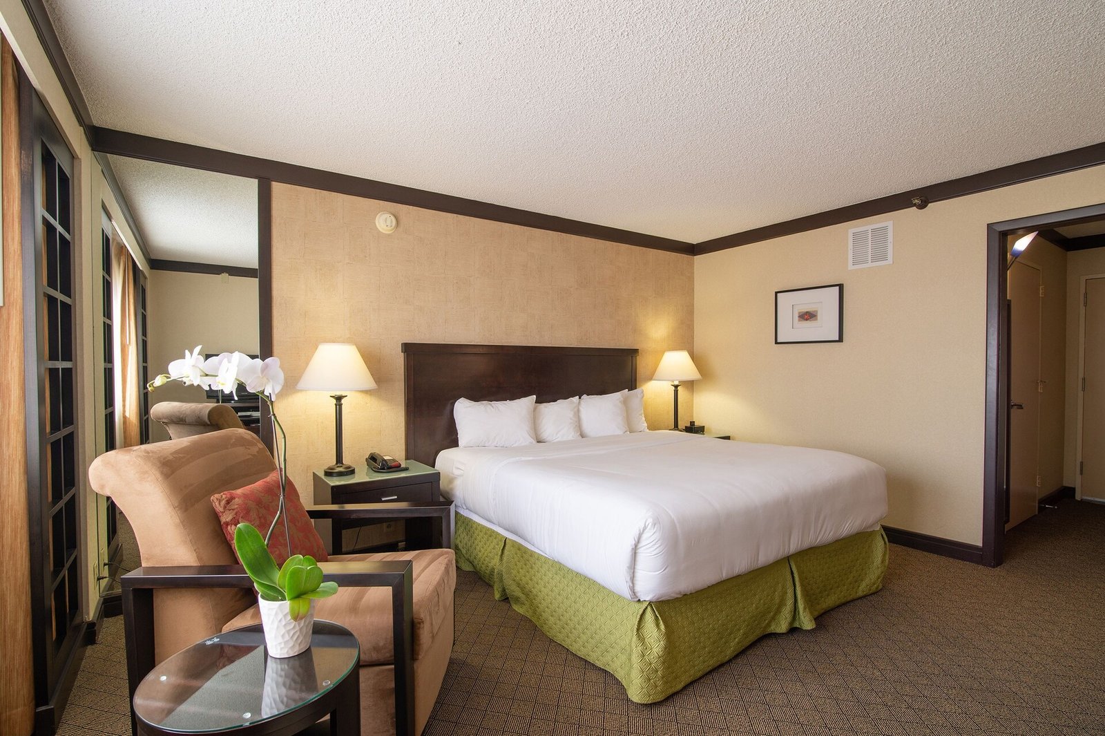 Miyako Hotel Los Angeles — rooms