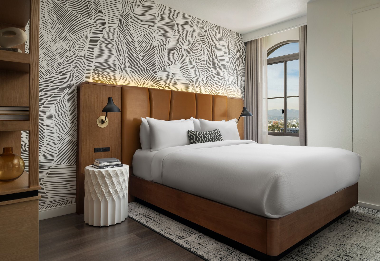 Burton House, Beverly Hills, A Tribute Portfolio Hotel — rooms