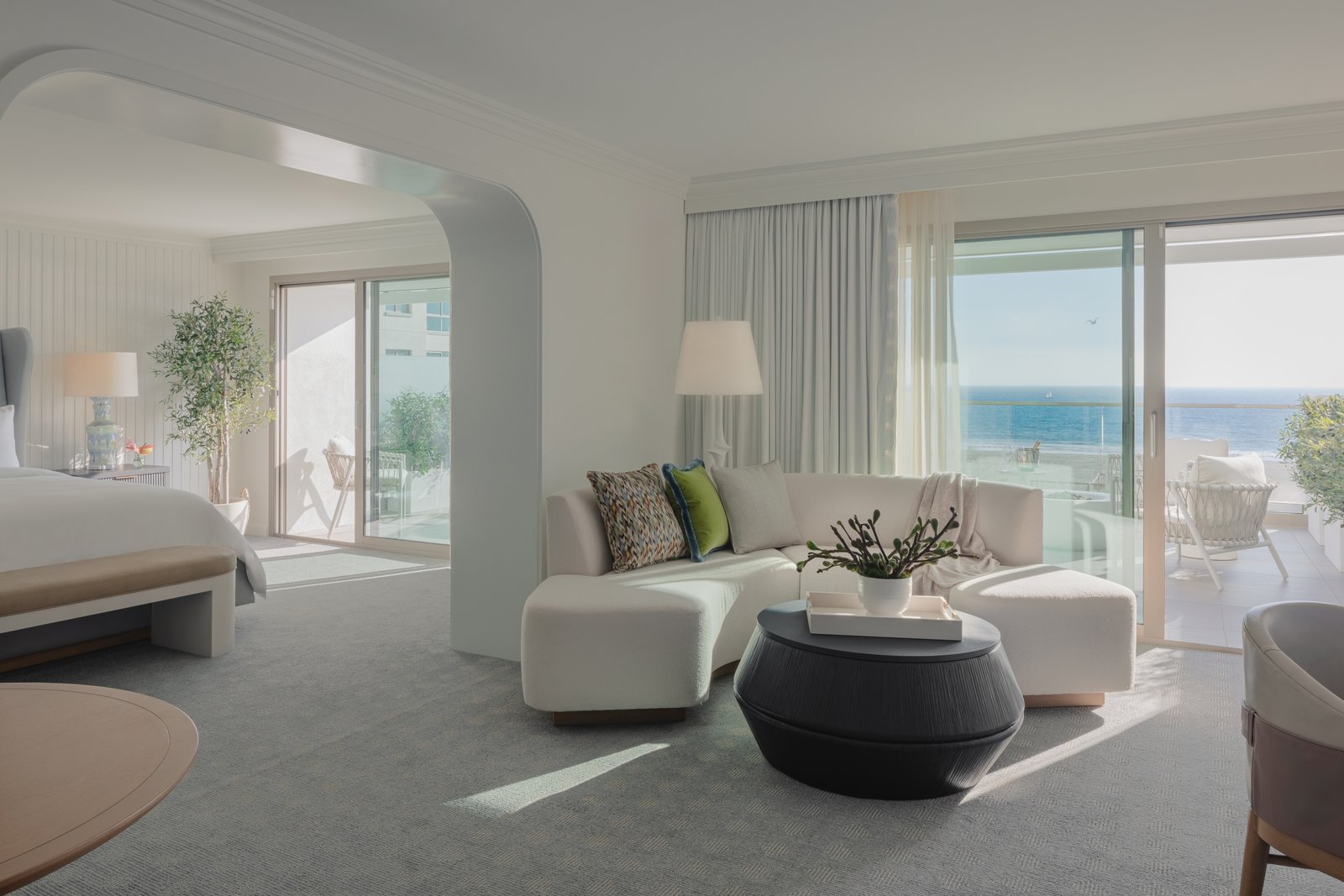 Regent Santa Monica Beach — rooms