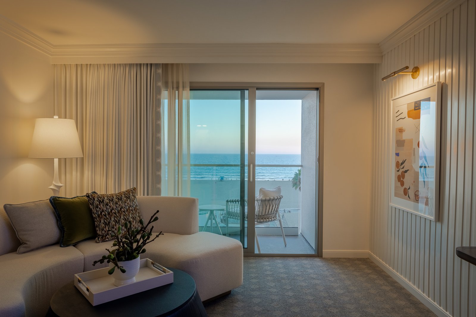 Regent Santa Monica Beach — rooms