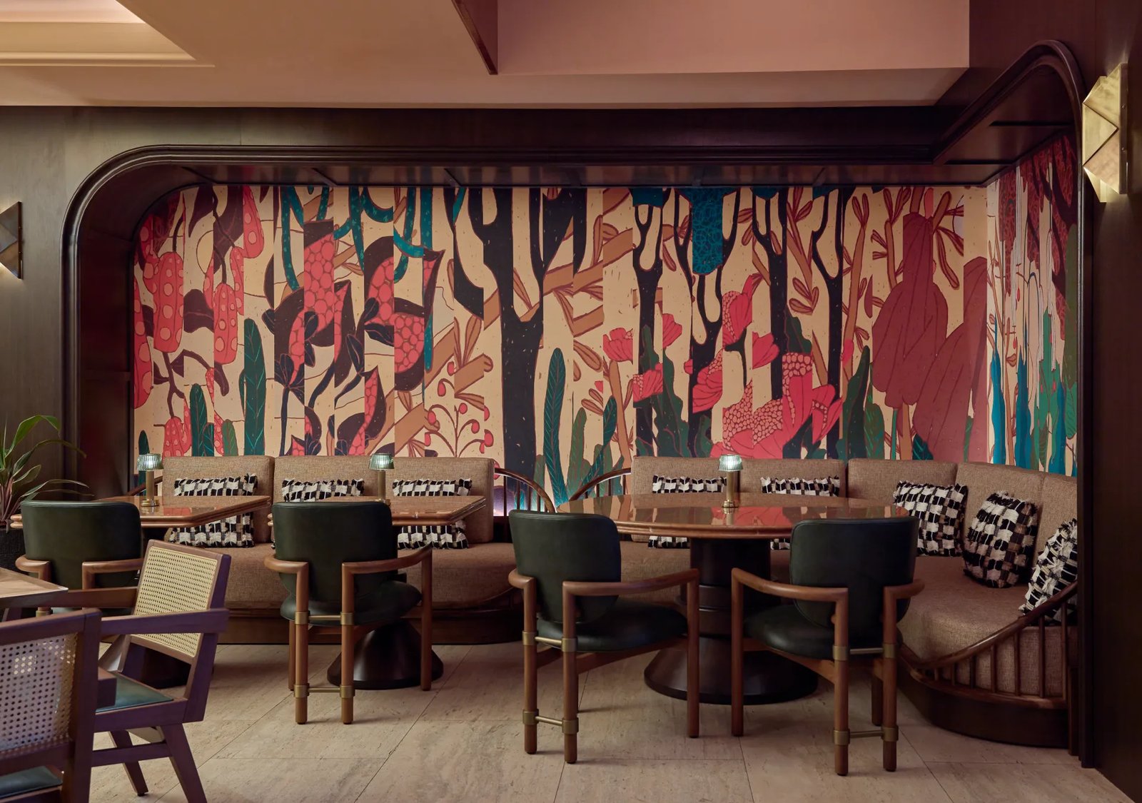 Cameo Beverly Hills, LXR Hotels & Resorts — eat & drink