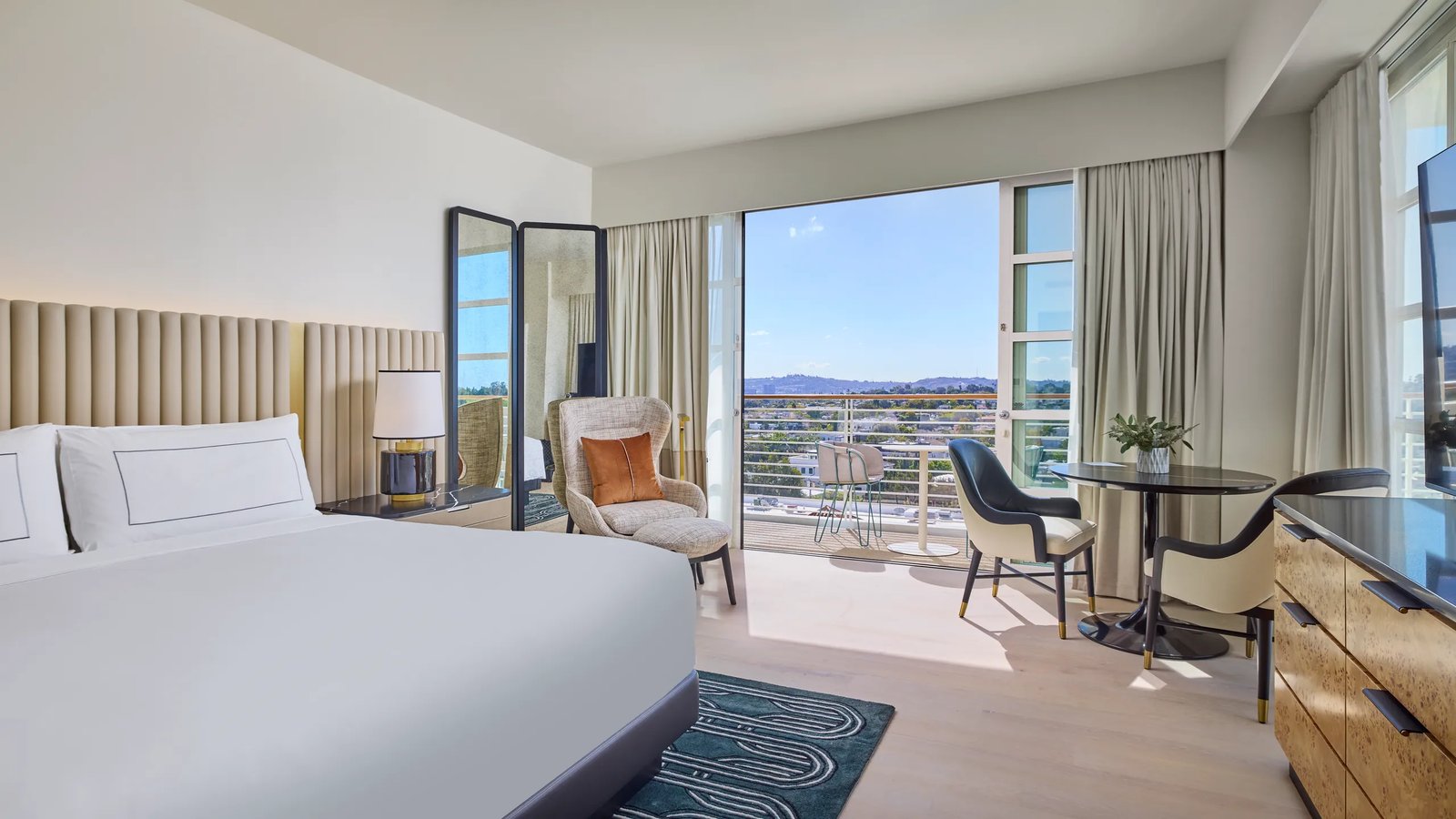 Cameo Beverly Hills, LXR Hotels & Resorts — rooms
