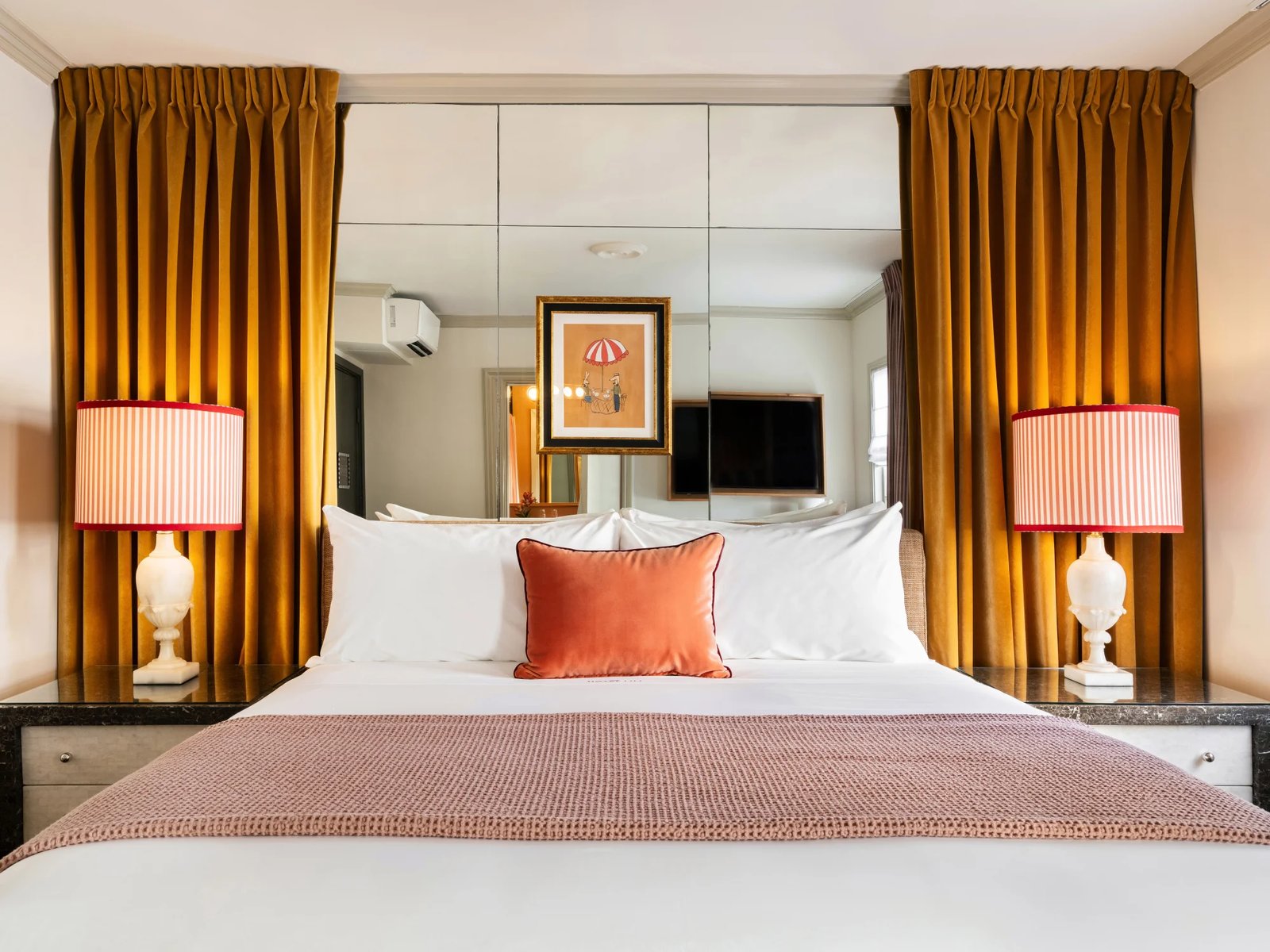 The Hôtel Lili — rooms