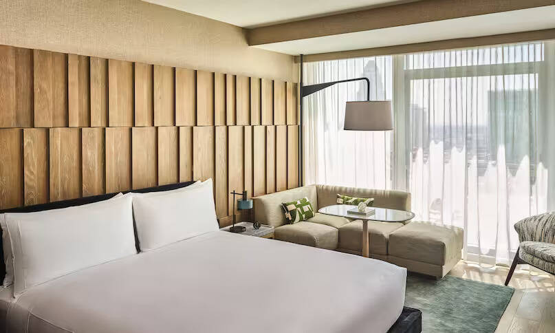 Conrad Los Angeles — rooms