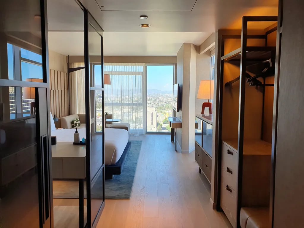 Conrad Los Angeles — rooms
