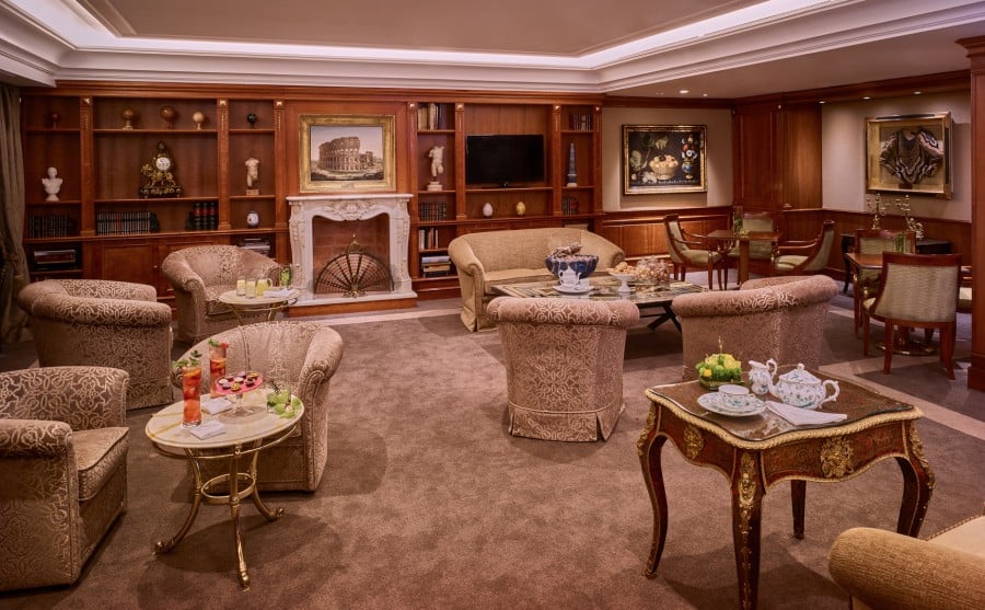 Rome Cavalieri, A Waldorf Astoria Hotel — eat & drink