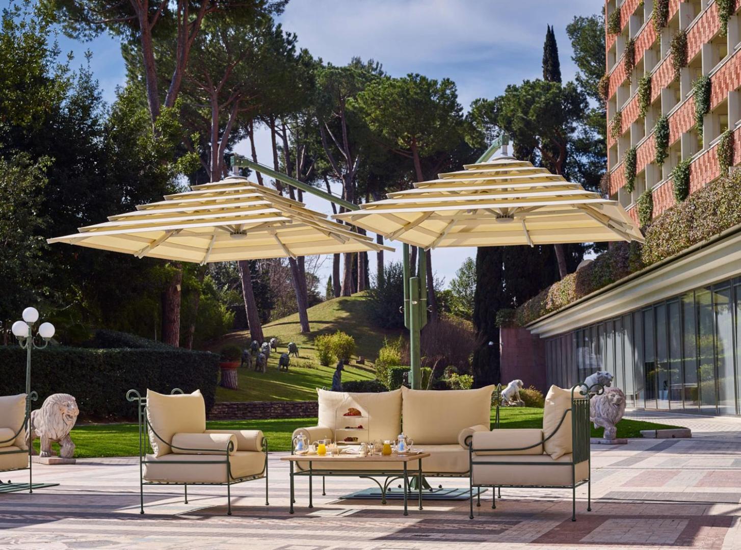 Rome Cavalieri, A Waldorf Astoria Hotel — vibe