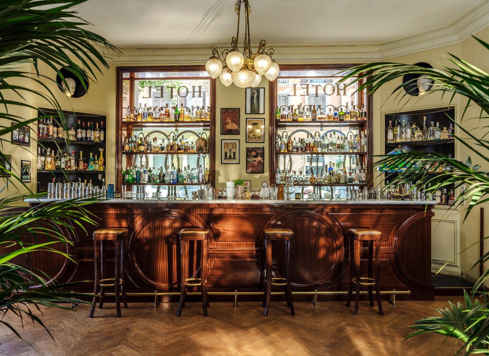 Hotel Locarno — eat & drink