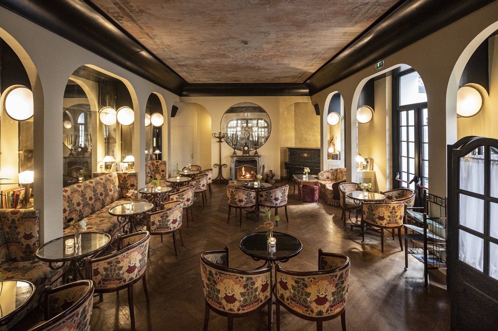 Hotel Locarno — eat & drink