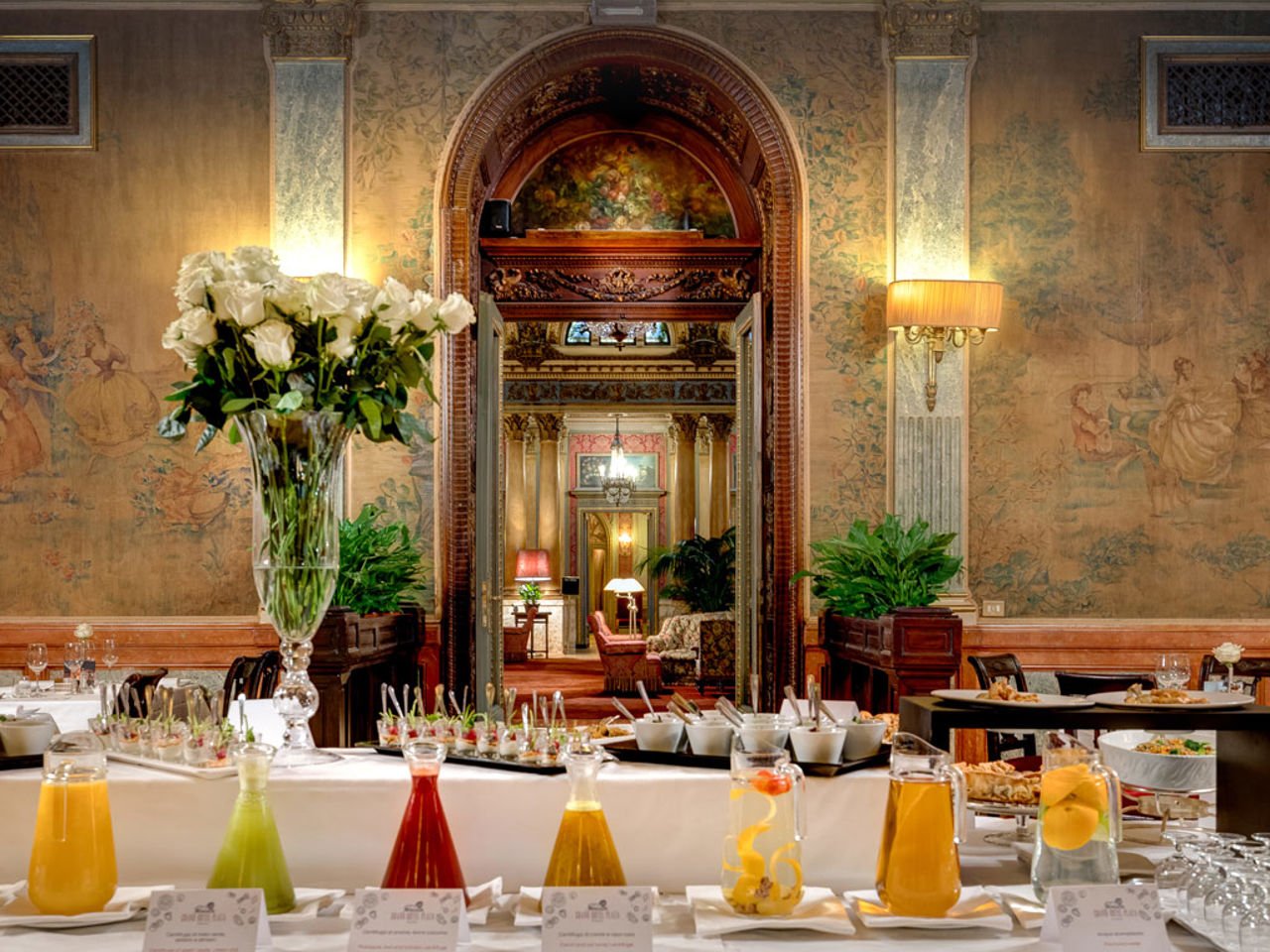 Grand Hotel Plaza — eat & drink