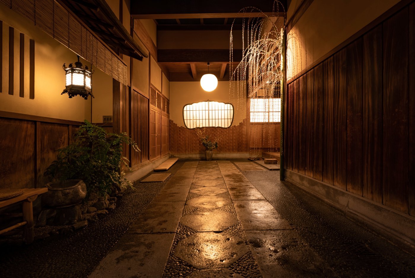 Hiiragiya Ryokan — vibe