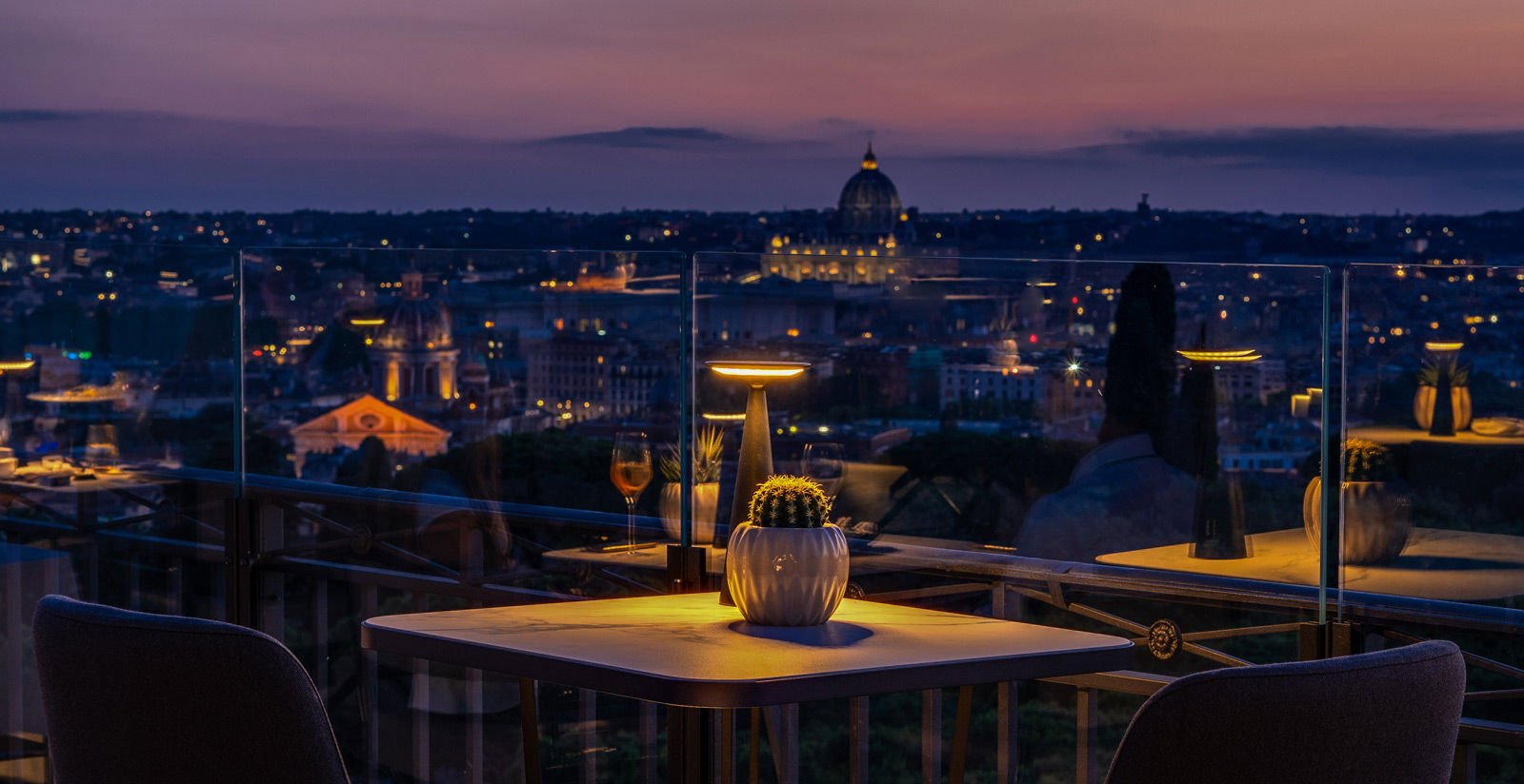 Hotel Splendide Royal — vibe