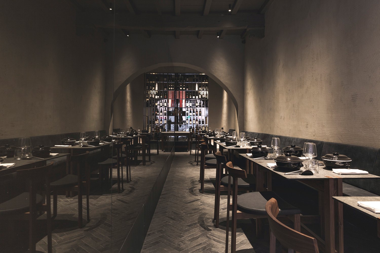 Hotel Scenario, at the table