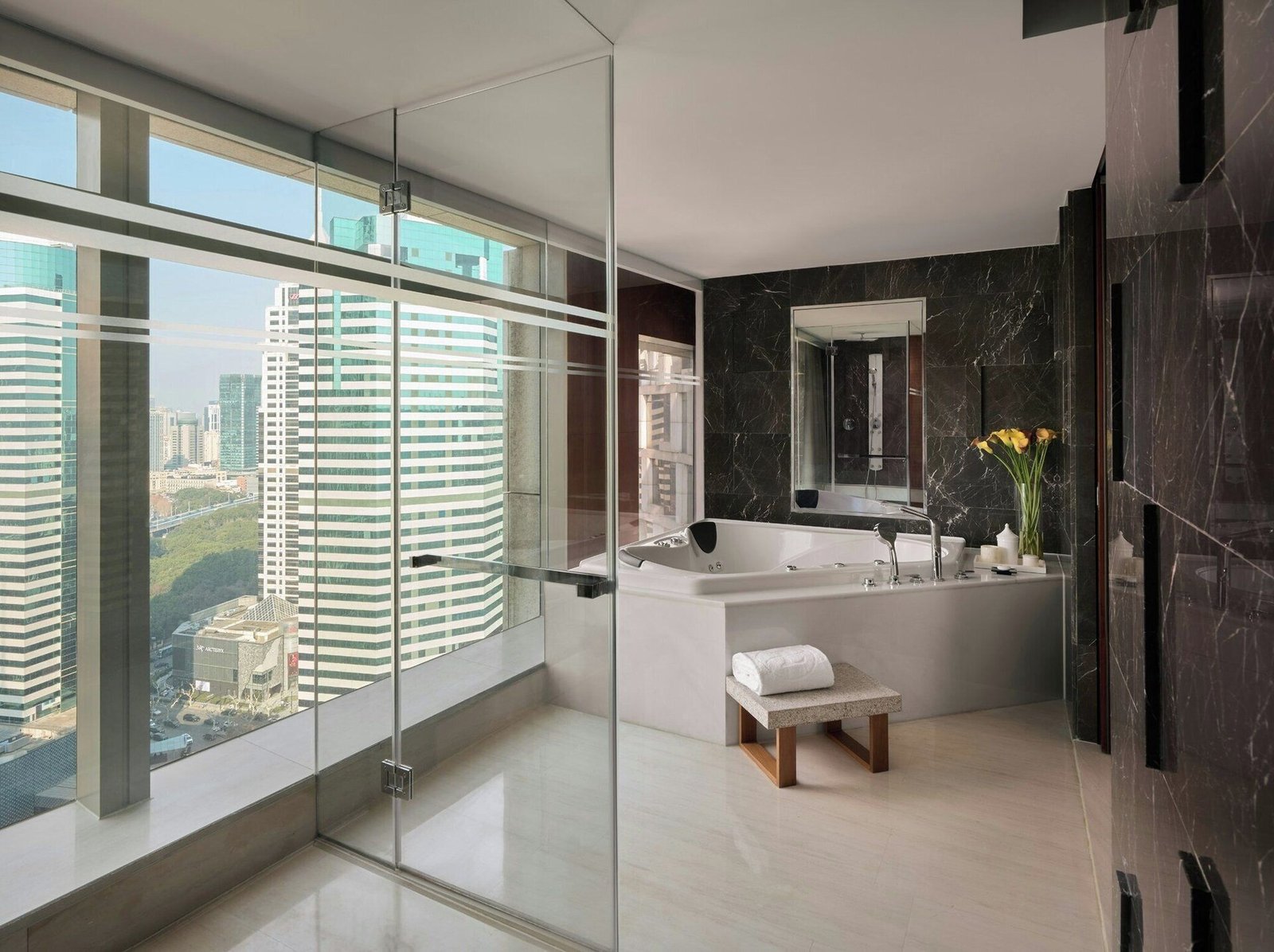 The Langham Shanghai Xintiandi Hotel — rooms
