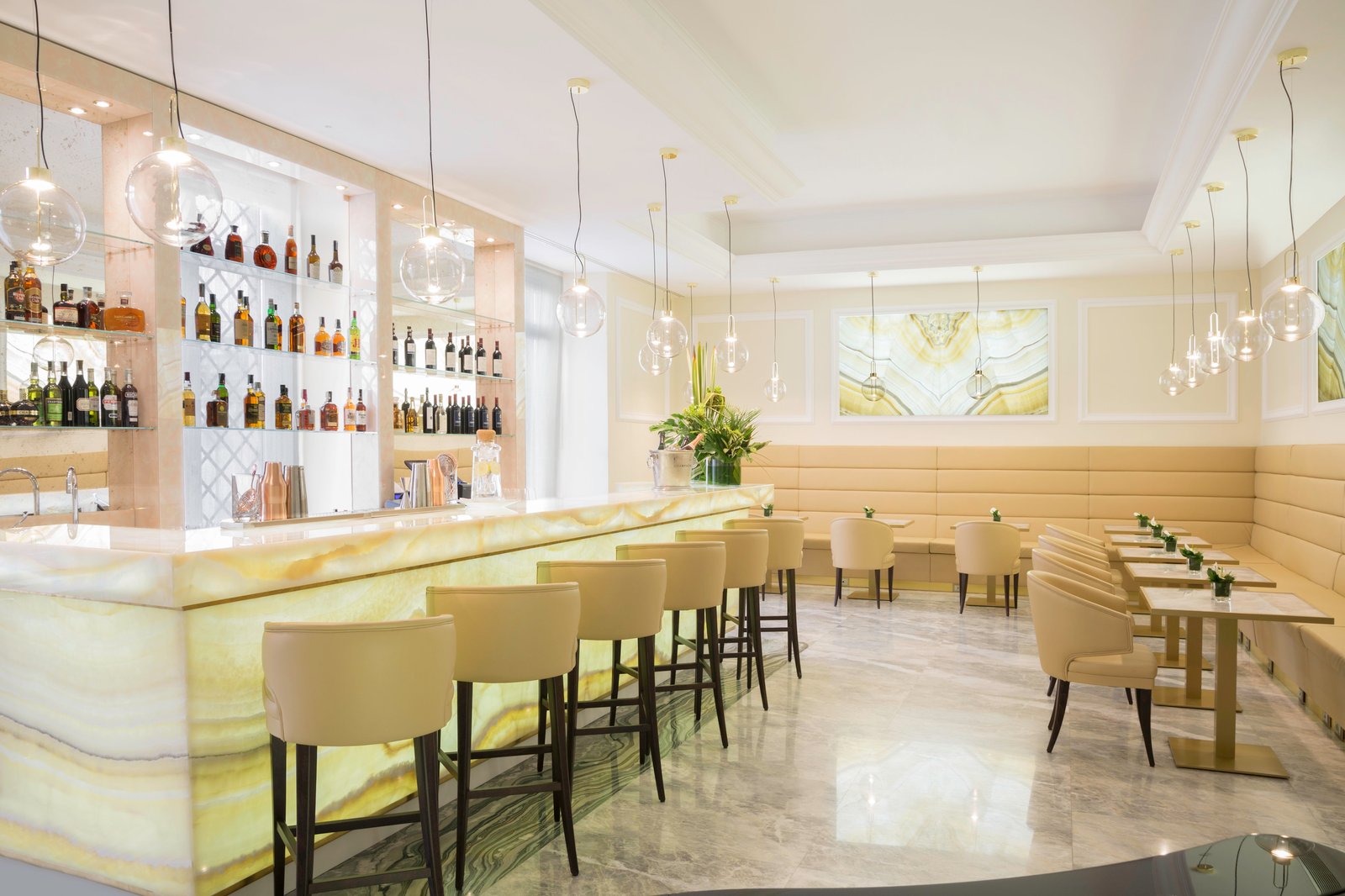 Aleph Rome Hotel, Curio Collection by Hilton — eat & drink