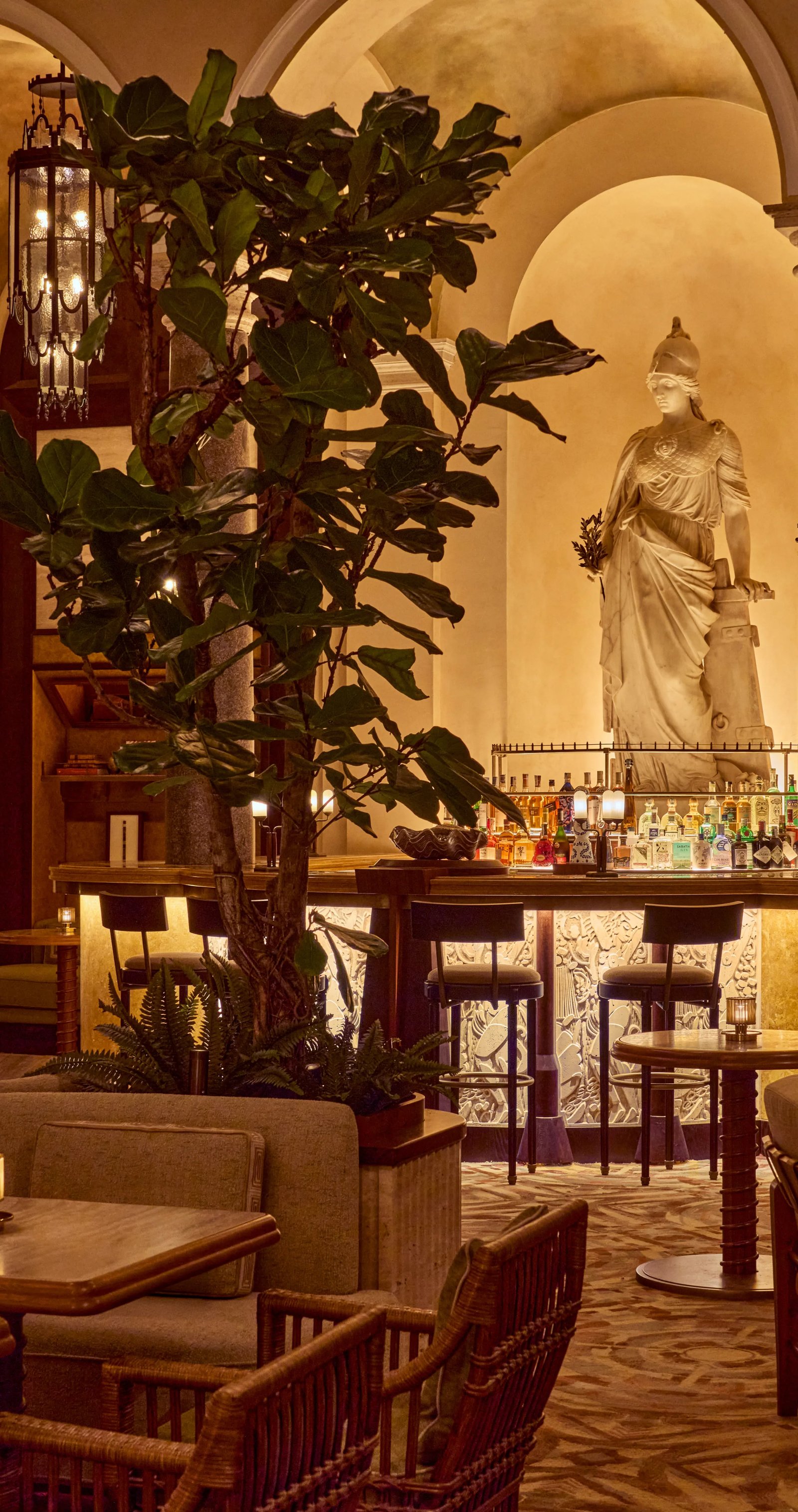 Orient Express La Minerva — eat & drink