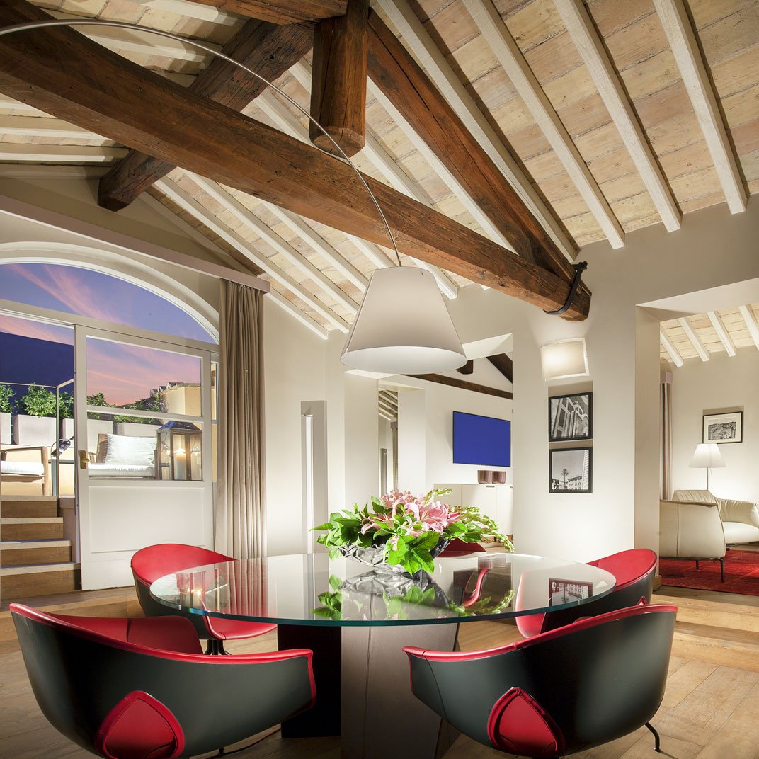 Palazzo Scanderbeg — eat & drink